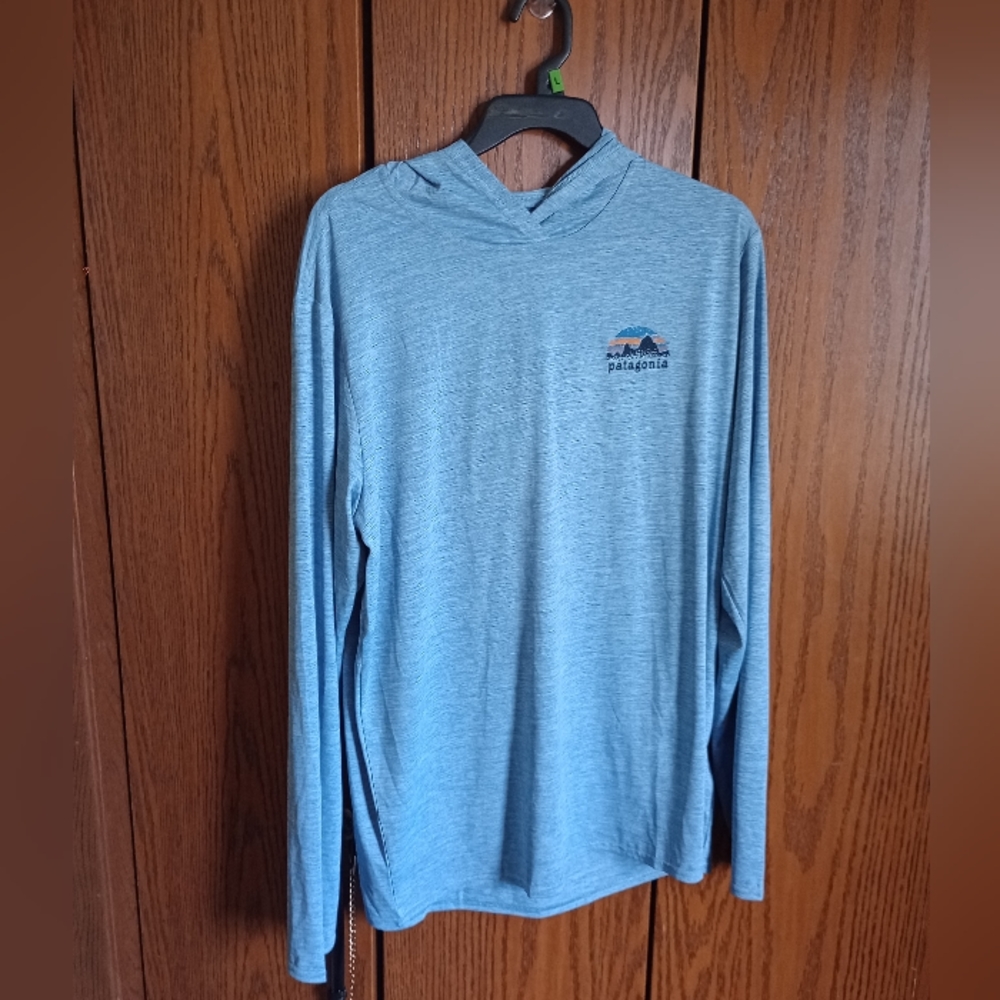 Patagonia Sun Hoodie -- NWOT